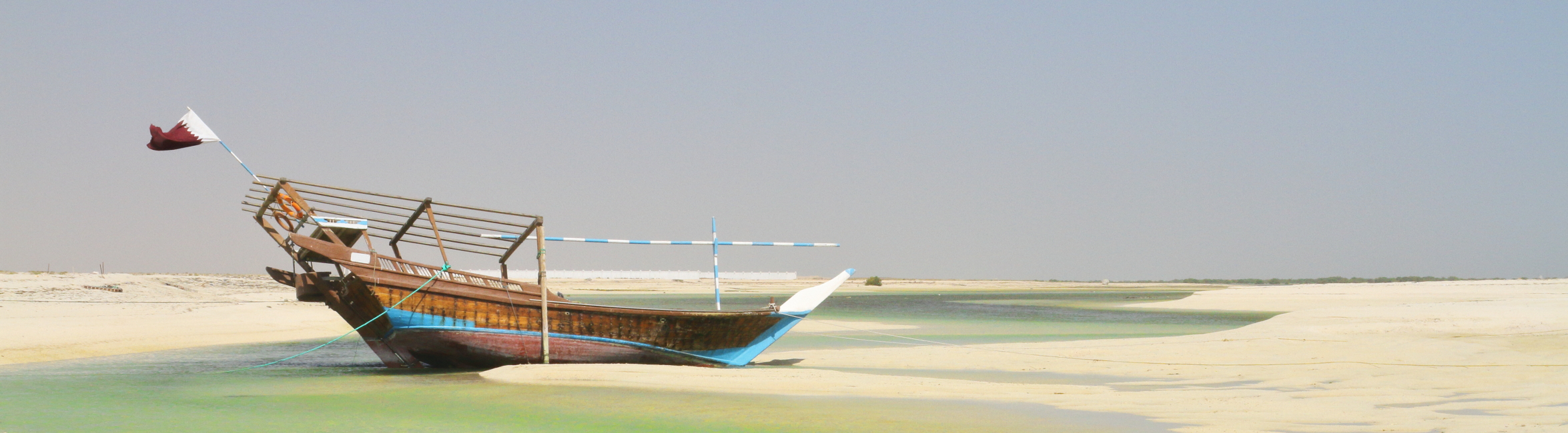 Al Shamal, Qatar. June 2014 © Neil G. Morris